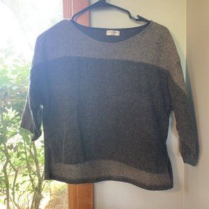 Two-tone boxy block wool top